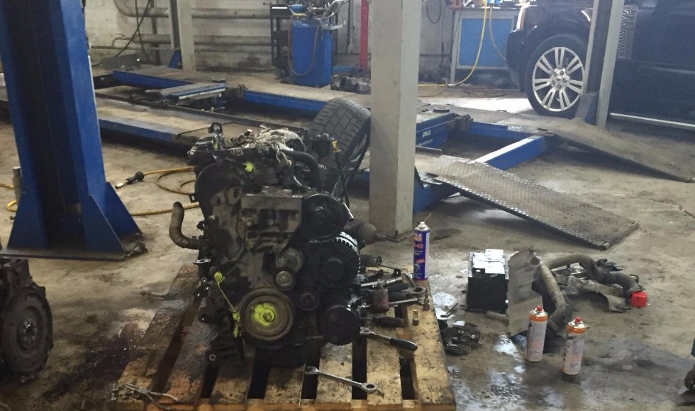 Двигатель Freelander 2 2.2 Diesel