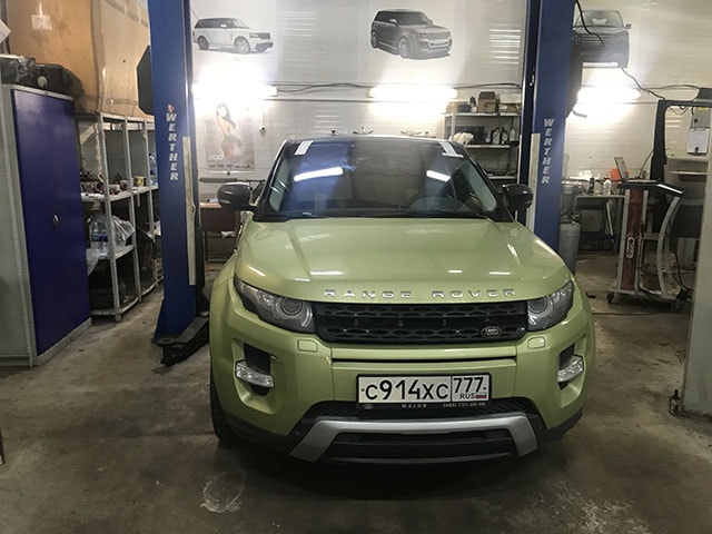 Монтаж нового лобового стекла